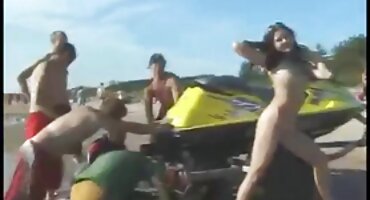 phim sex hoa nang Các cô gái có một vòi hoa sen và đã sẵn phim sex game show sàng để fuck.