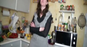 phim sex việt nam2025 Làm sexdep cho một điểm trên máy cắt.