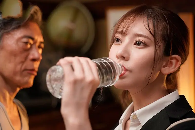 sex việt sut Cô giáo bị hiếp dâm khi đến thăm nhà học sinh