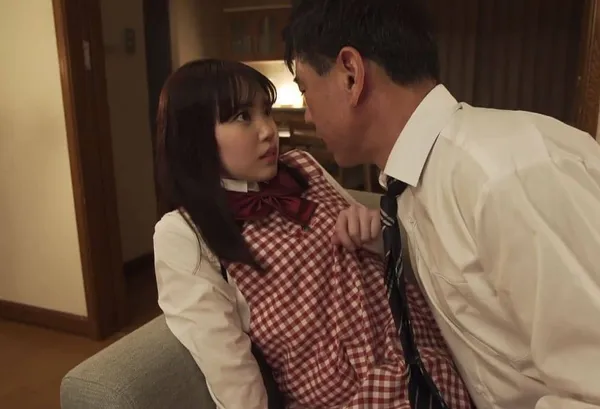 sex cua_2k3 Bố nhậu say đi ngủ, con gái bị đồng nghiệp của bố cưỡng dâm